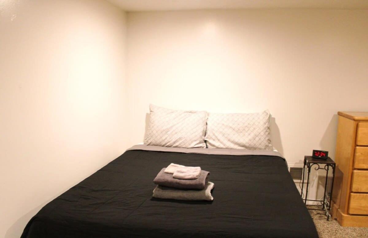 1 Bed Apt - Amazing Location 1 Block To Carson St พิตต์สเบิร์ก ภายนอก รูปภาพ