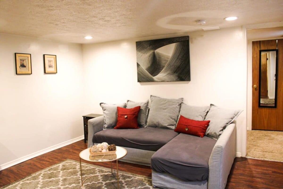 1 Bed Apt - Amazing Location 1 Block To Carson St พิตต์สเบิร์ก ภายนอก รูปภาพ